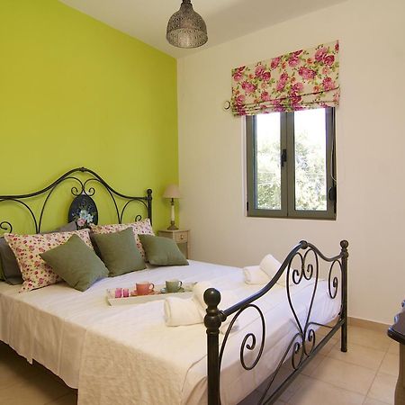 Loutra Resort Cameră foto