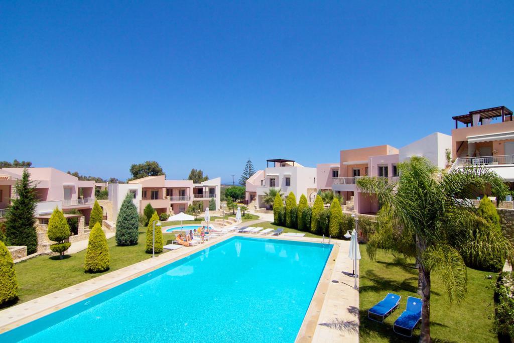 Loutra Resort Exterior foto