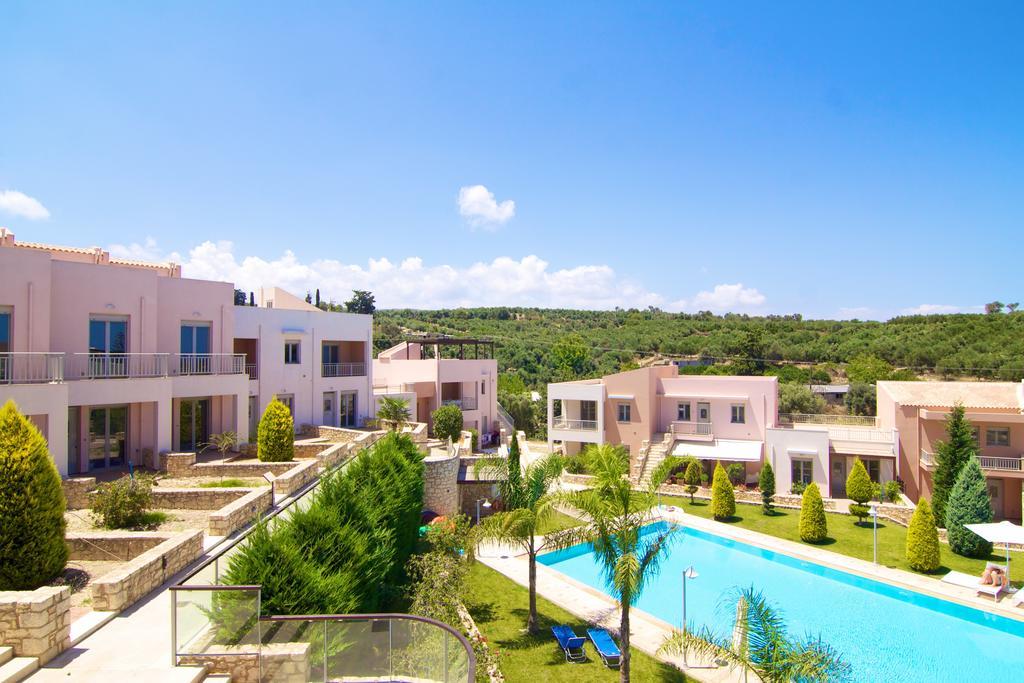 Loutra Resort Exterior foto